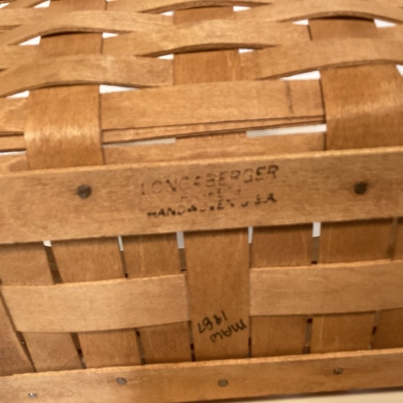 Vintage 80s Longaberger basket - Picture 7 of 10